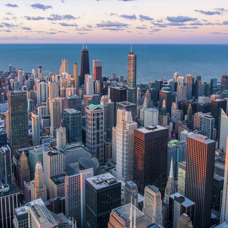 Isabela Santos - Expat family life guide in Portugal